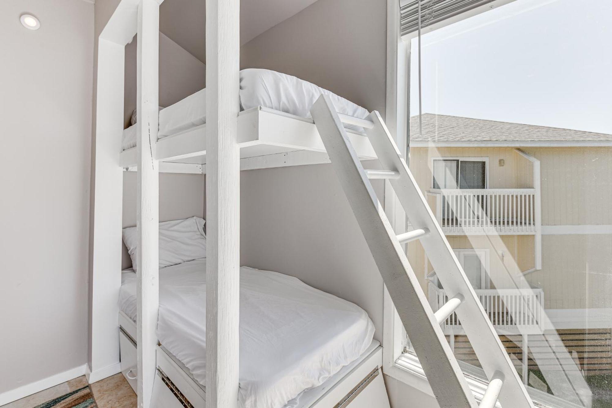 Canalfront Condo With Pool - Walk To Destin Beach! Dış mekan fotoğraf